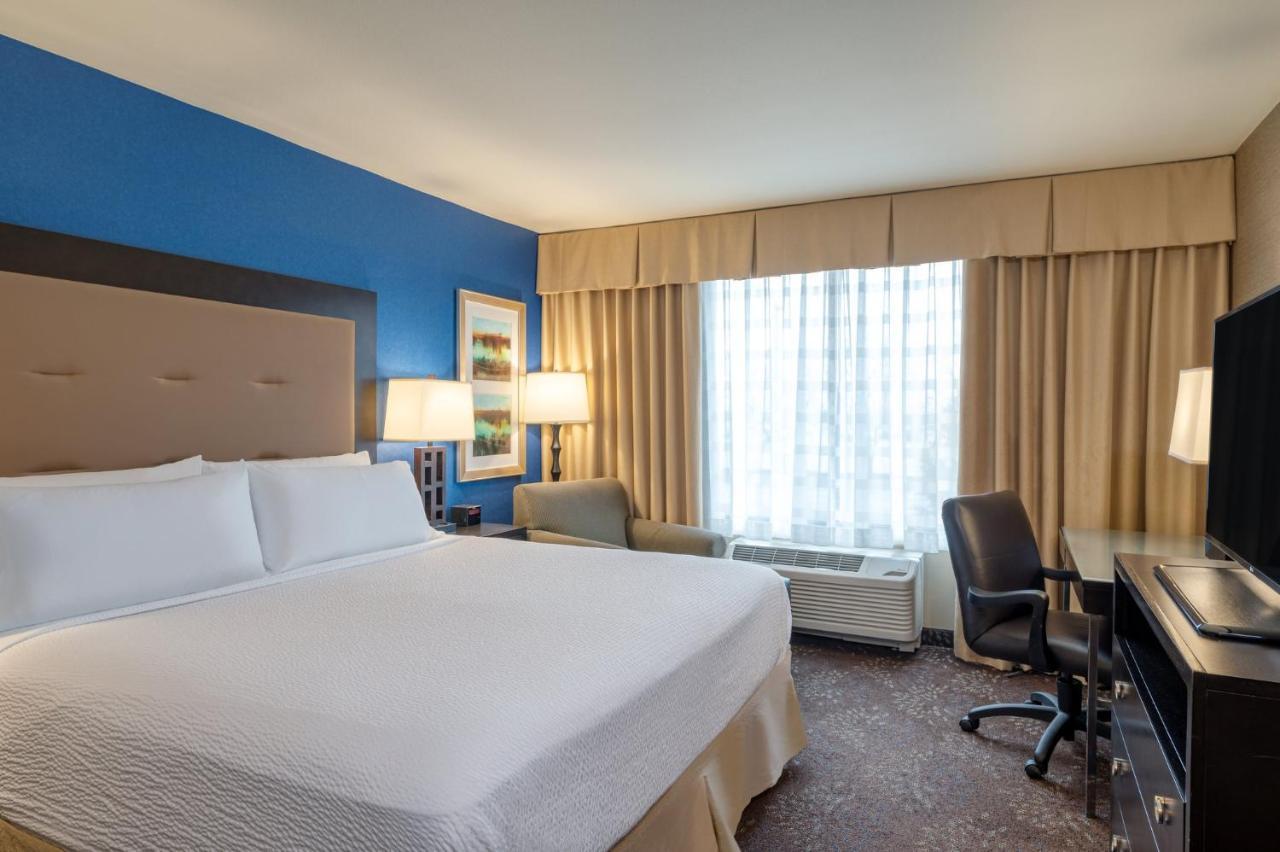 Holiday Inn - Terre Haute By Ihg Экстерьер фото