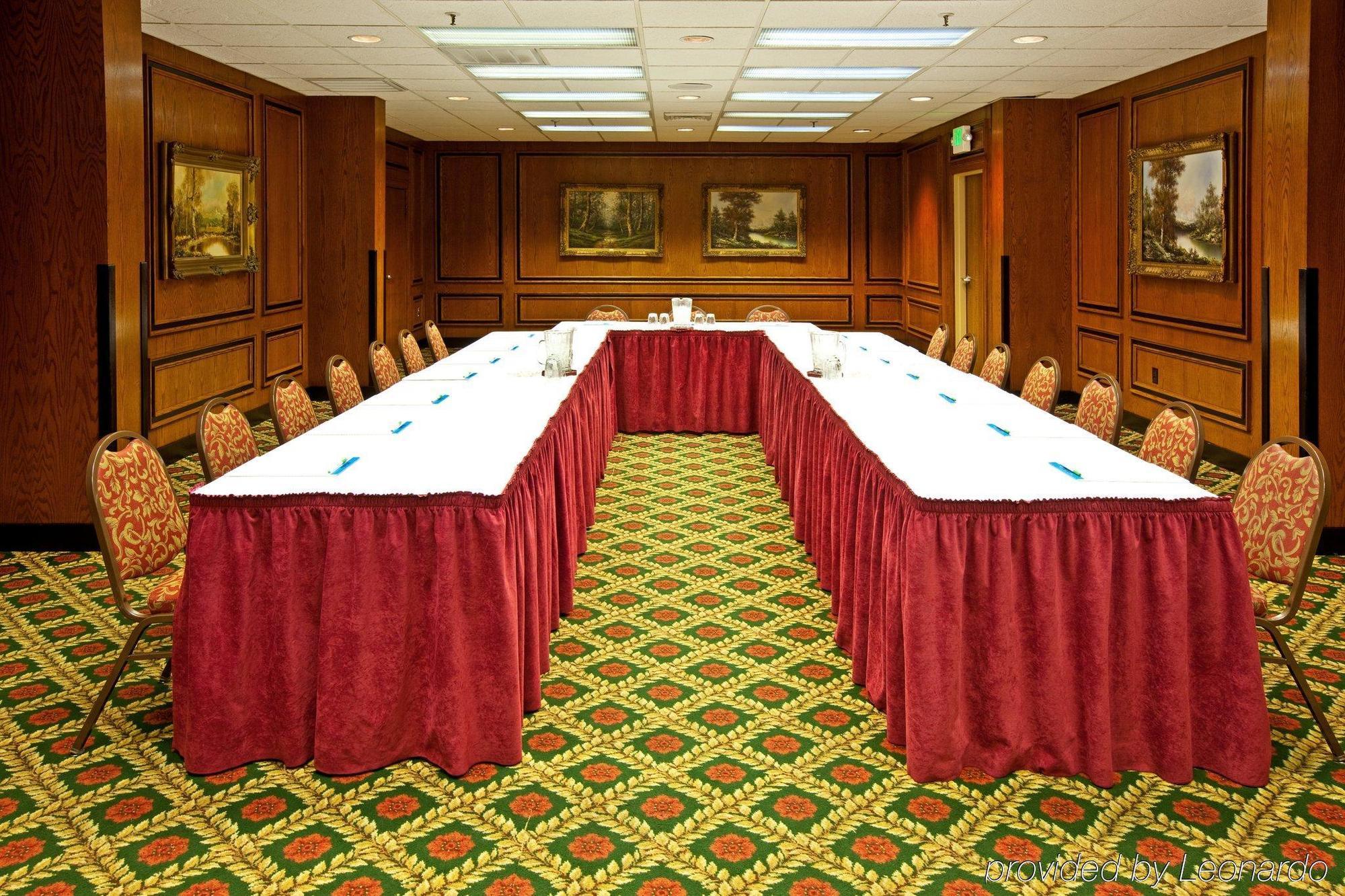 Holiday Inn - Terre Haute By Ihg Экстерьер фото