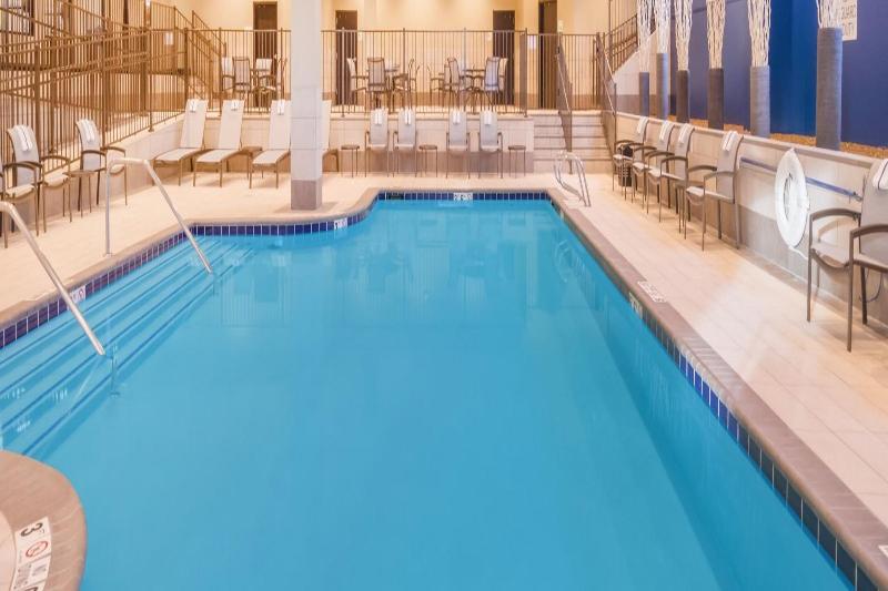 Holiday Inn - Terre Haute By Ihg Экстерьер фото