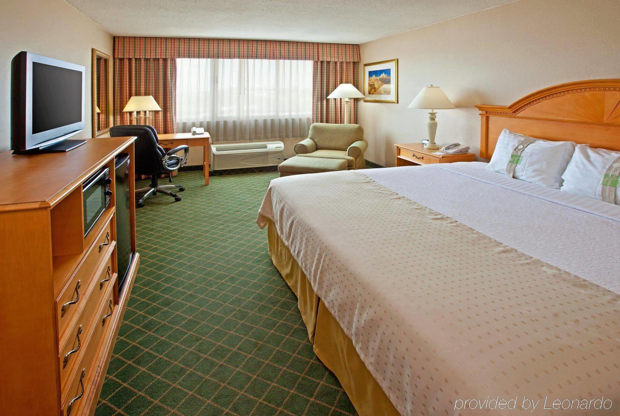 Holiday Inn - Terre Haute By Ihg Экстерьер фото
